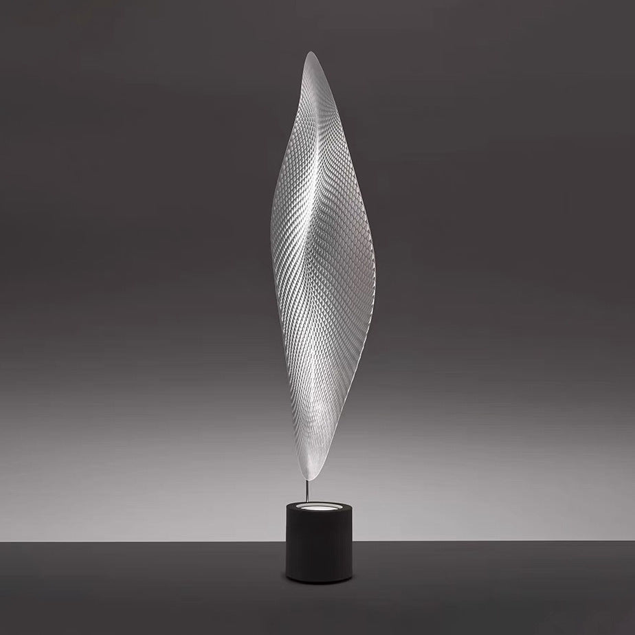 Künstlerische Stehlampe