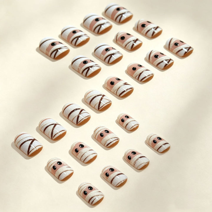 Halloween Themed Press-On Nail Design Karnz
