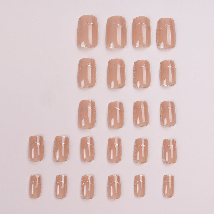 Elegante Druck-Nägel mit Glitzerakzenten