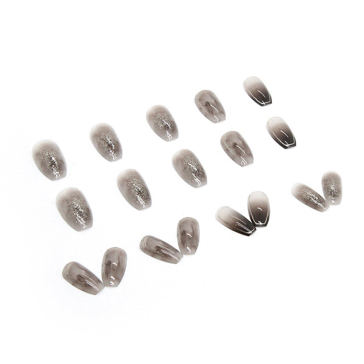 Stylische Acryl-Nagelkunst Karnz