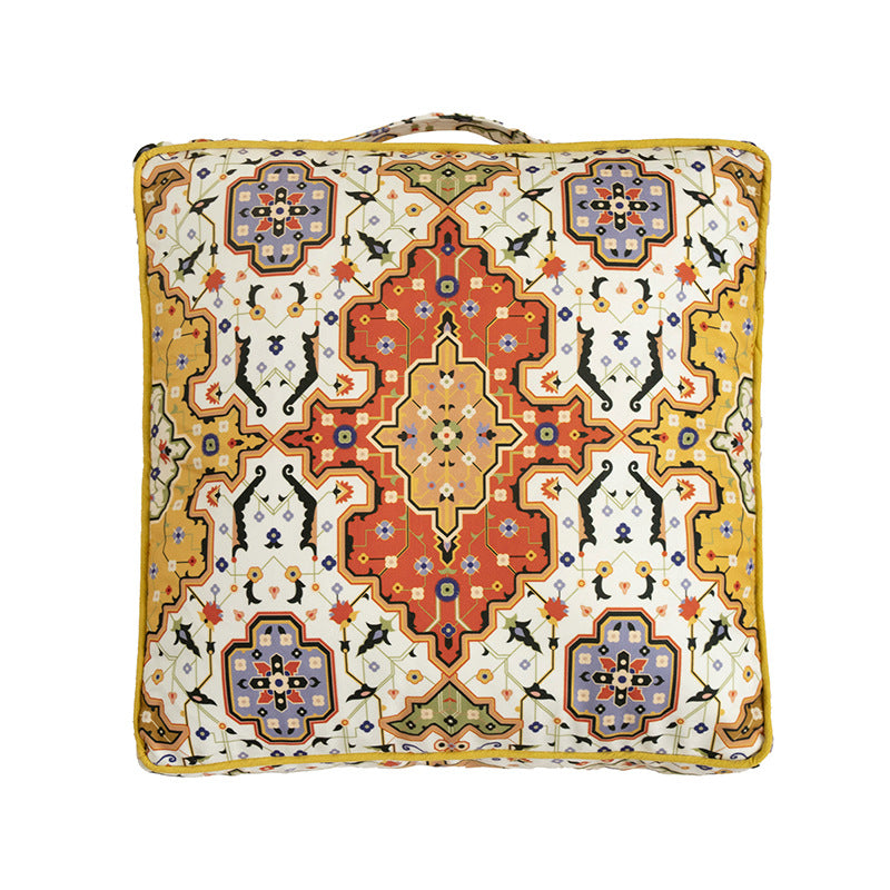 Quadratisches Dekokissen mit orientalischem Medaillon-Print, Paspel und Tragegriff