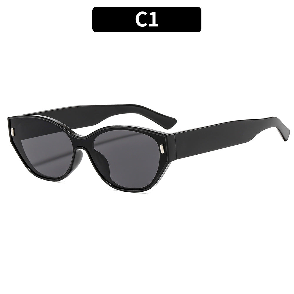Stylische Cat-Eye Sonnenbrille mit Vintage-inspirierter Fassung