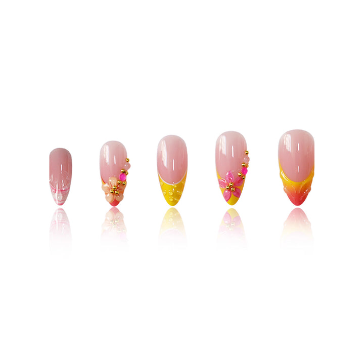 Künstlerisches florales Akzent Press-On Nagelset Karnz