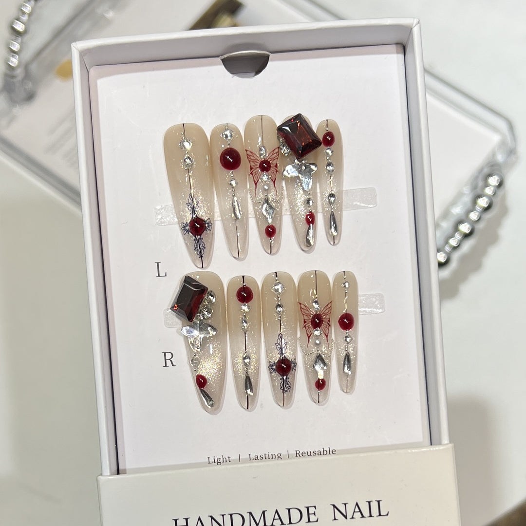 Künstlerisches floral verziertes Press-On Nail Set Karnz