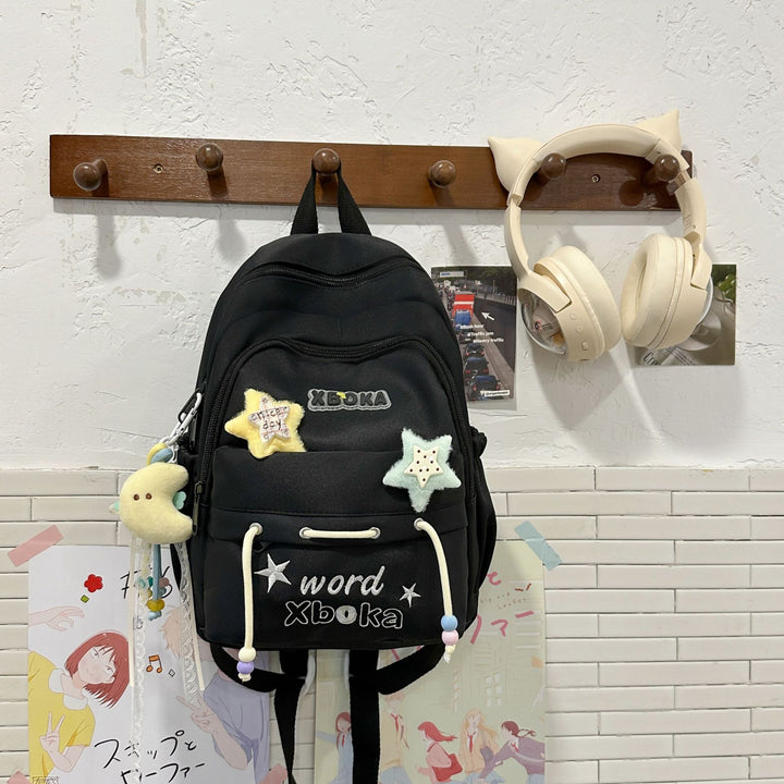 Dekorativer Plüsch-Rucksack