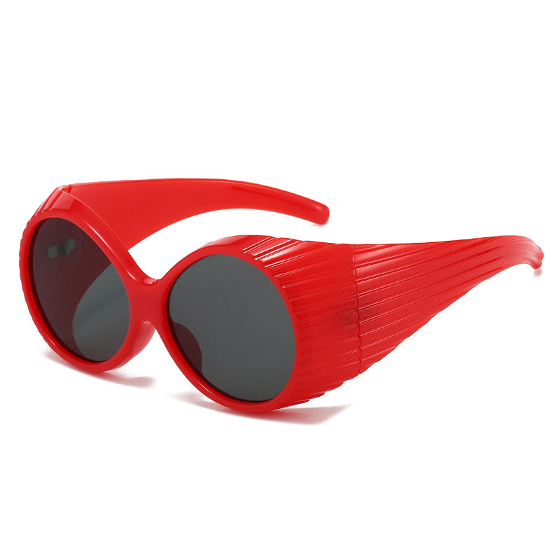 Damen Extravagante Sonnenbrille mit einzigartigem Wellendesign Karnz
