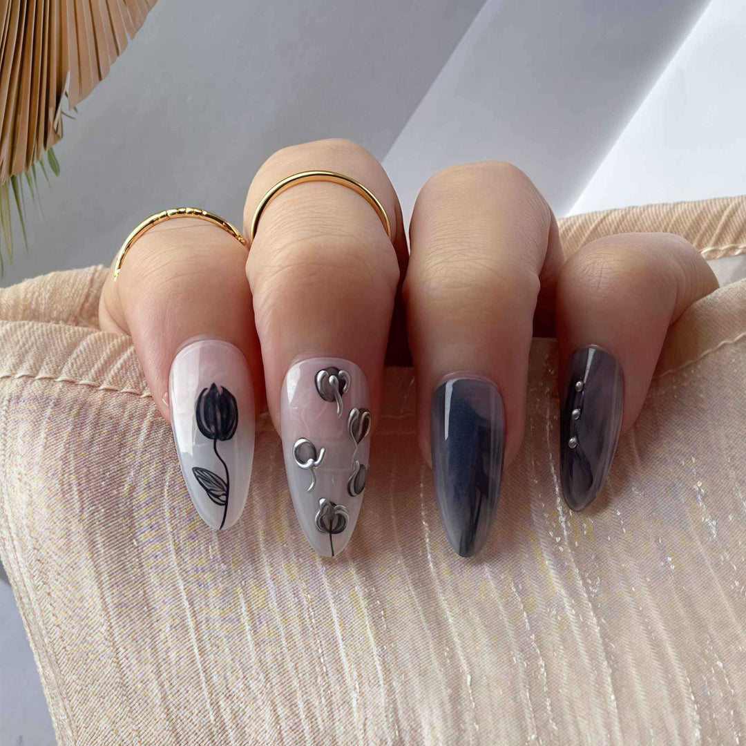 Künstlerisches Stiletto Press-On Nageldesign Karnz