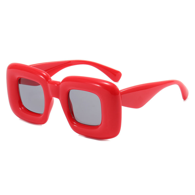 Damen rechteckige Sonnenbrille mit breitem Rahmen und schützendem UV-Filter Karnz