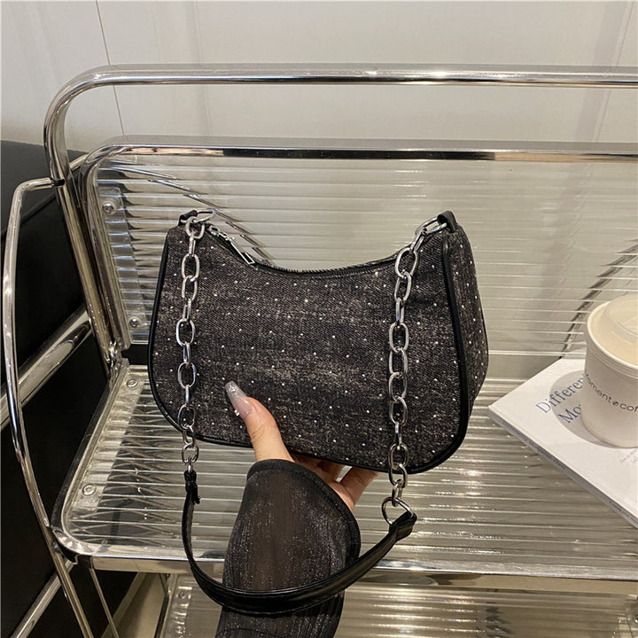 Stylische Hobo-Tasche mit Kettengriffen Karnz