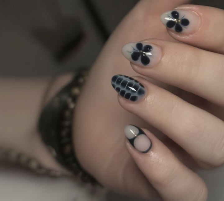 Künstlerisches Tierdruck Nagelkunstset Karnz