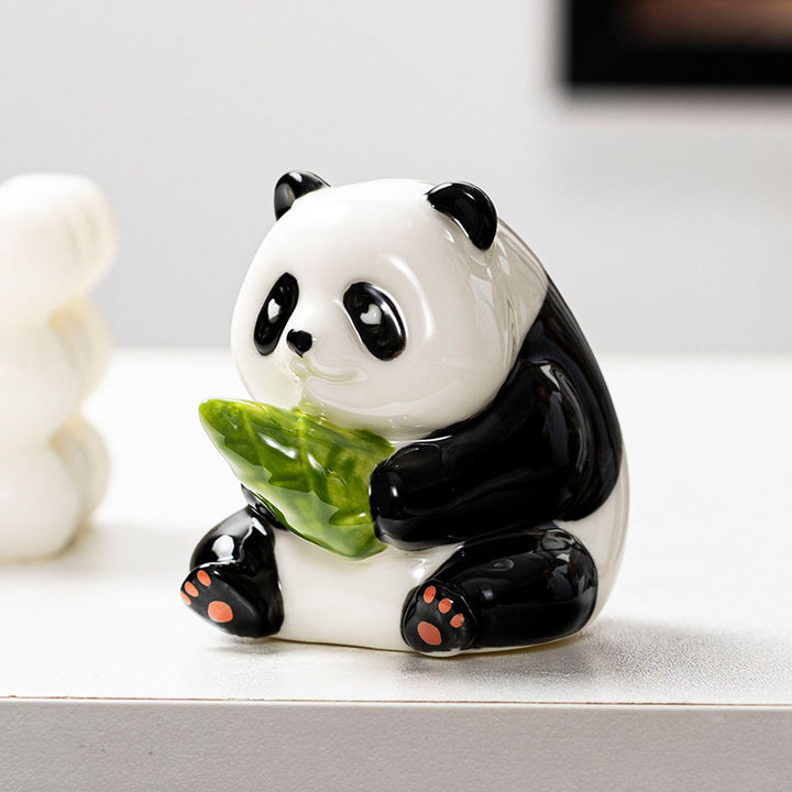 Niedlicher Panda Dekorationsfigur Karnz