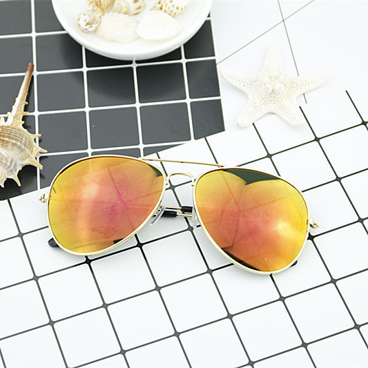Damen moderne Piloten-Sonnenbrille mit farbverlaufendem Linsen-Design Karnz