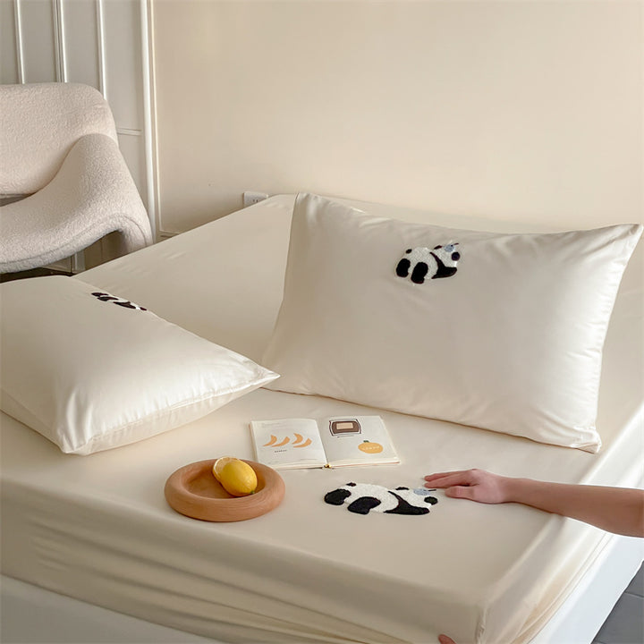 Besticktes Panda-Satin-Kissenbezug- und Spannbettlaken-Set