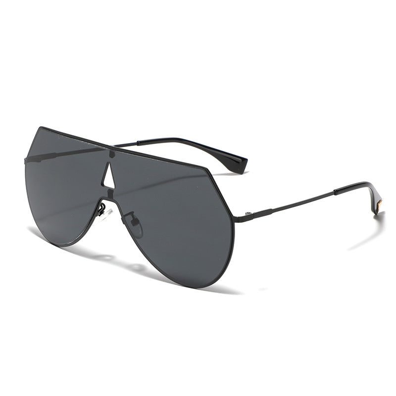 Damen futuristische Oversized-Sonnenbrille mit schützendem Metallrahmen Karnz