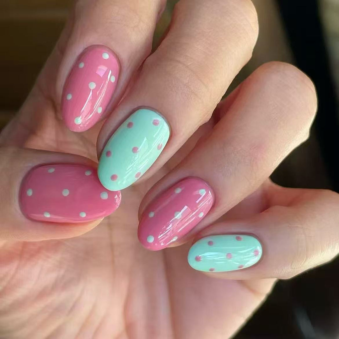 Künstlerische Themen Nageldesign Kollektion Karnz
