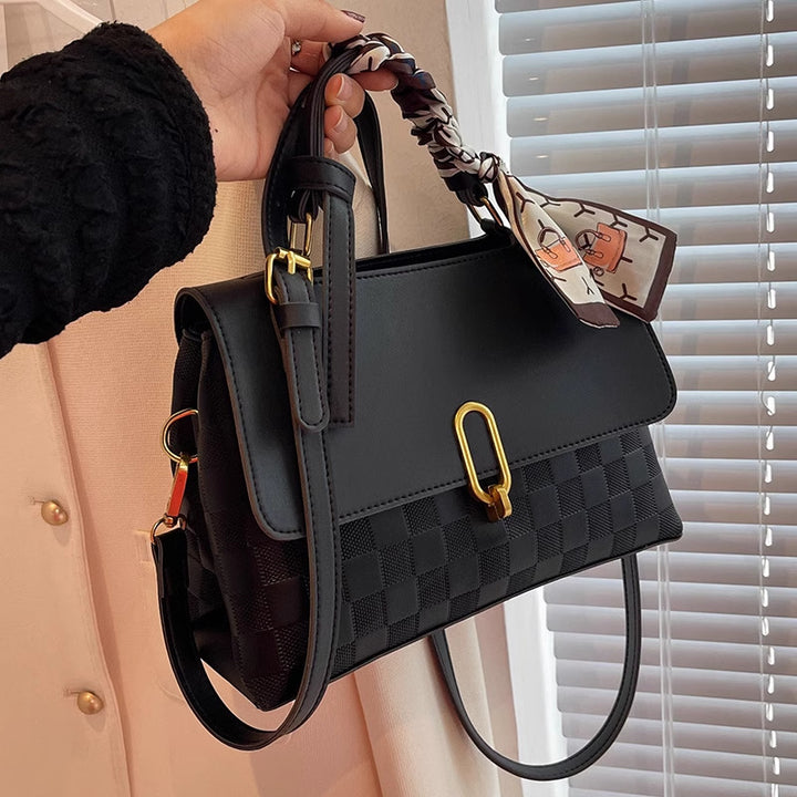 Strukturierte Tote-Handtasche Karnz