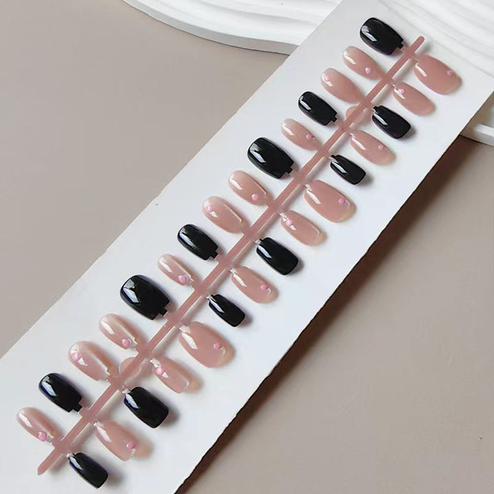 Kunstfingernägel Im Eleganten Schwarz-Pink Design Karnz