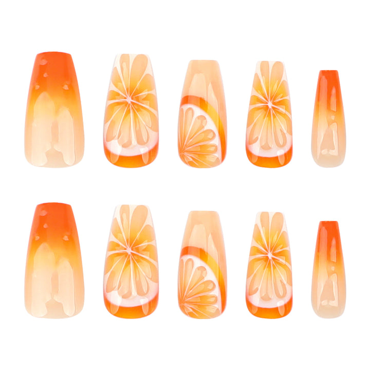 Kunstvolle Nagelverlängerungen im Frucht-Design Karnz