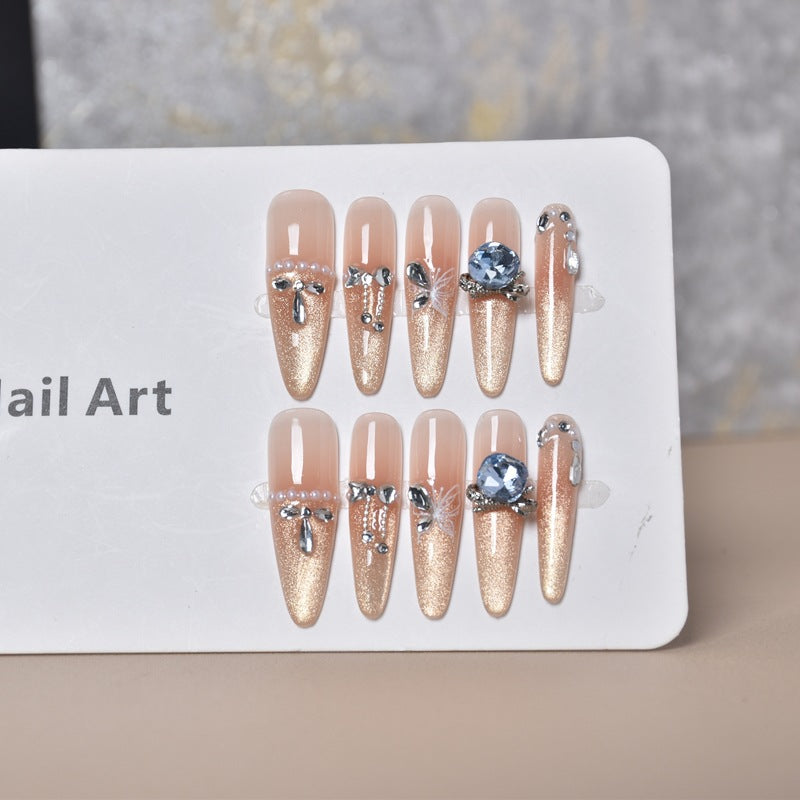 Dekorative Glam Nail Art Extensions Karnz