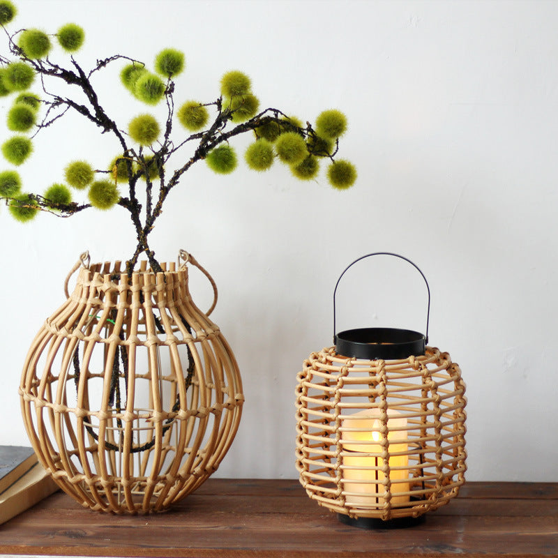 Dekorative Laterne aus geflochtenem Rattan Karnz