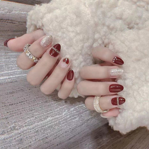 Glamouröses Nail Art Press-On Set Karnz