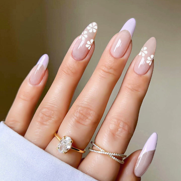 Künstlerisches Herz-Akzent Press-On Nagelset Karnz