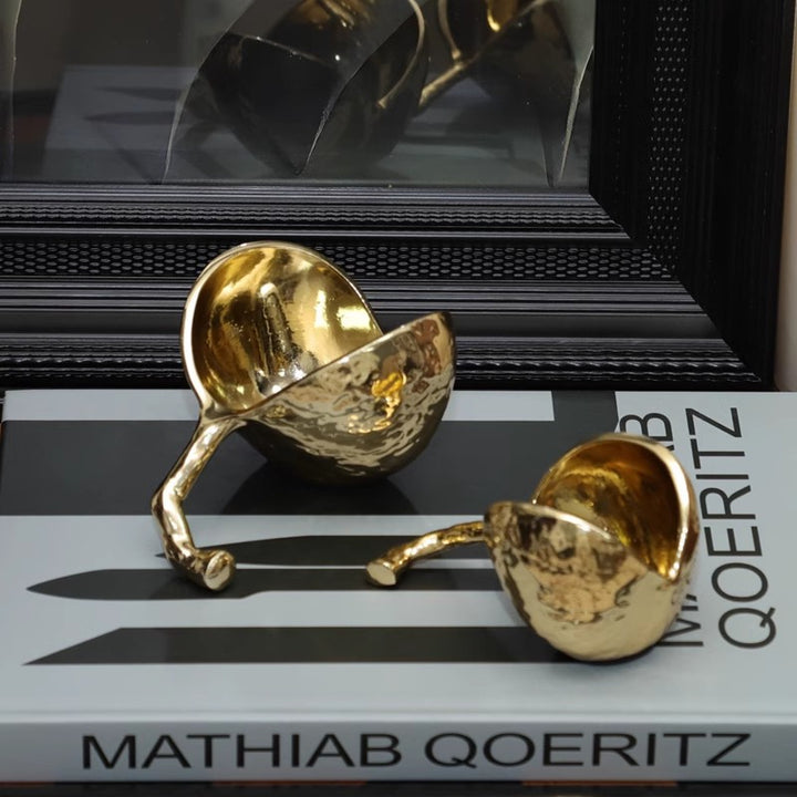 Elegante polierte goldene Dekoschale