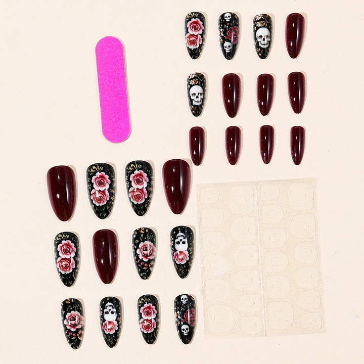 Gothic Floral und Skull Akzent Nagelkunst Verlängerungen Karnz