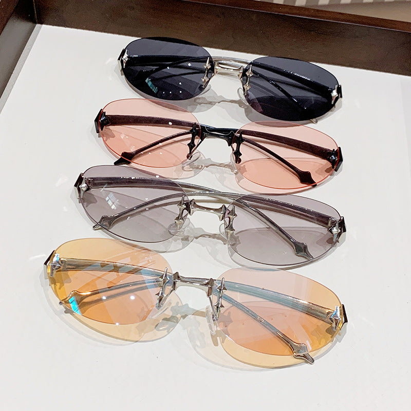 Damen modische Sonnenbrille im futuristischen Design mit verspiegeltem Rahmen Karnz