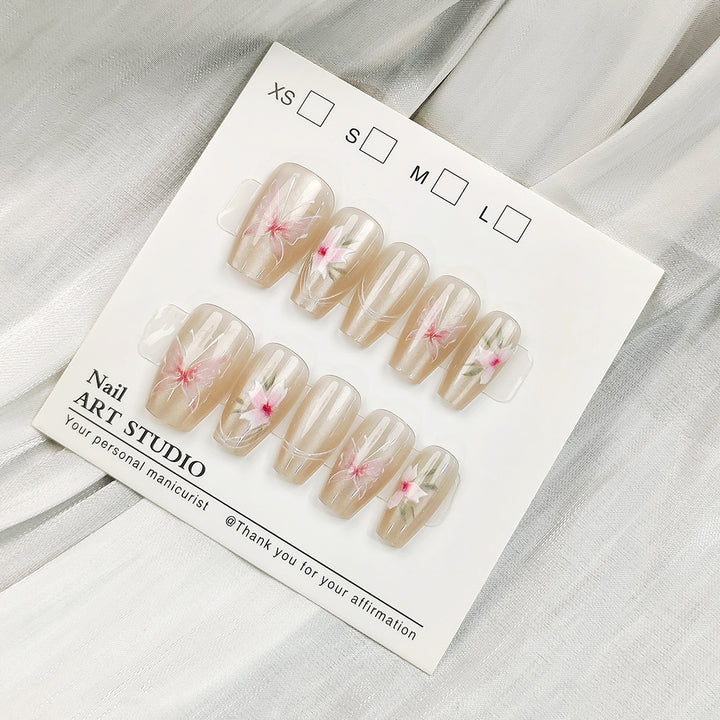 Künstliche Nagelspitzen mit Schimmerndem Design Karnz