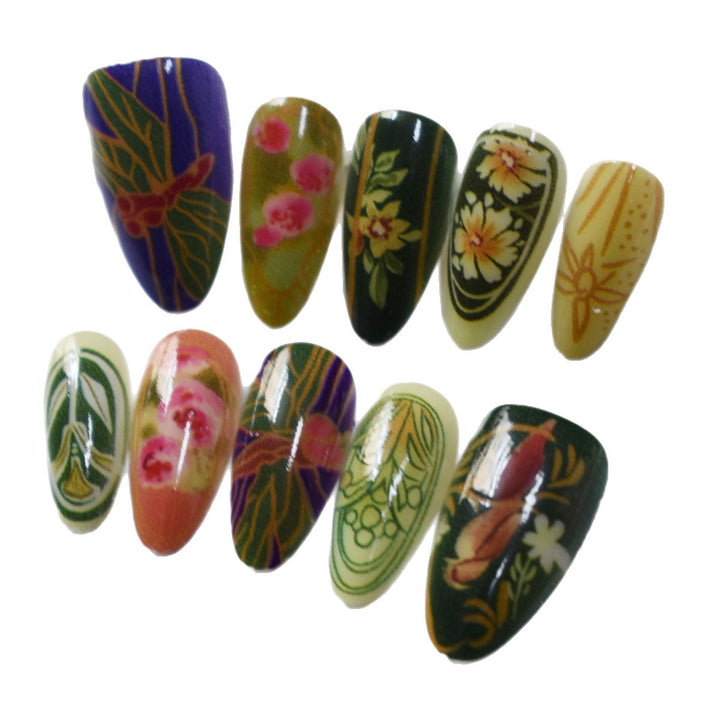 Elegantes Künstlerisches Nagelkunstset Karnz