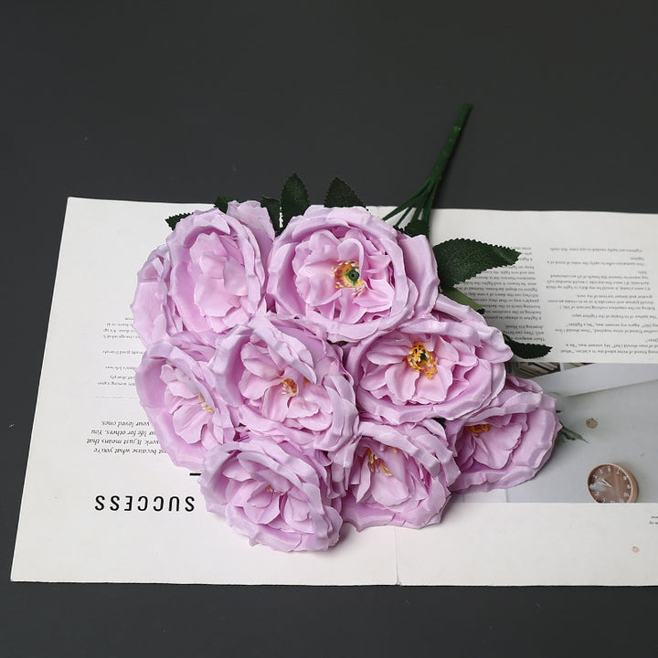 Dekorativer künstlicher Blumenstrauß für die Heimdekoration
