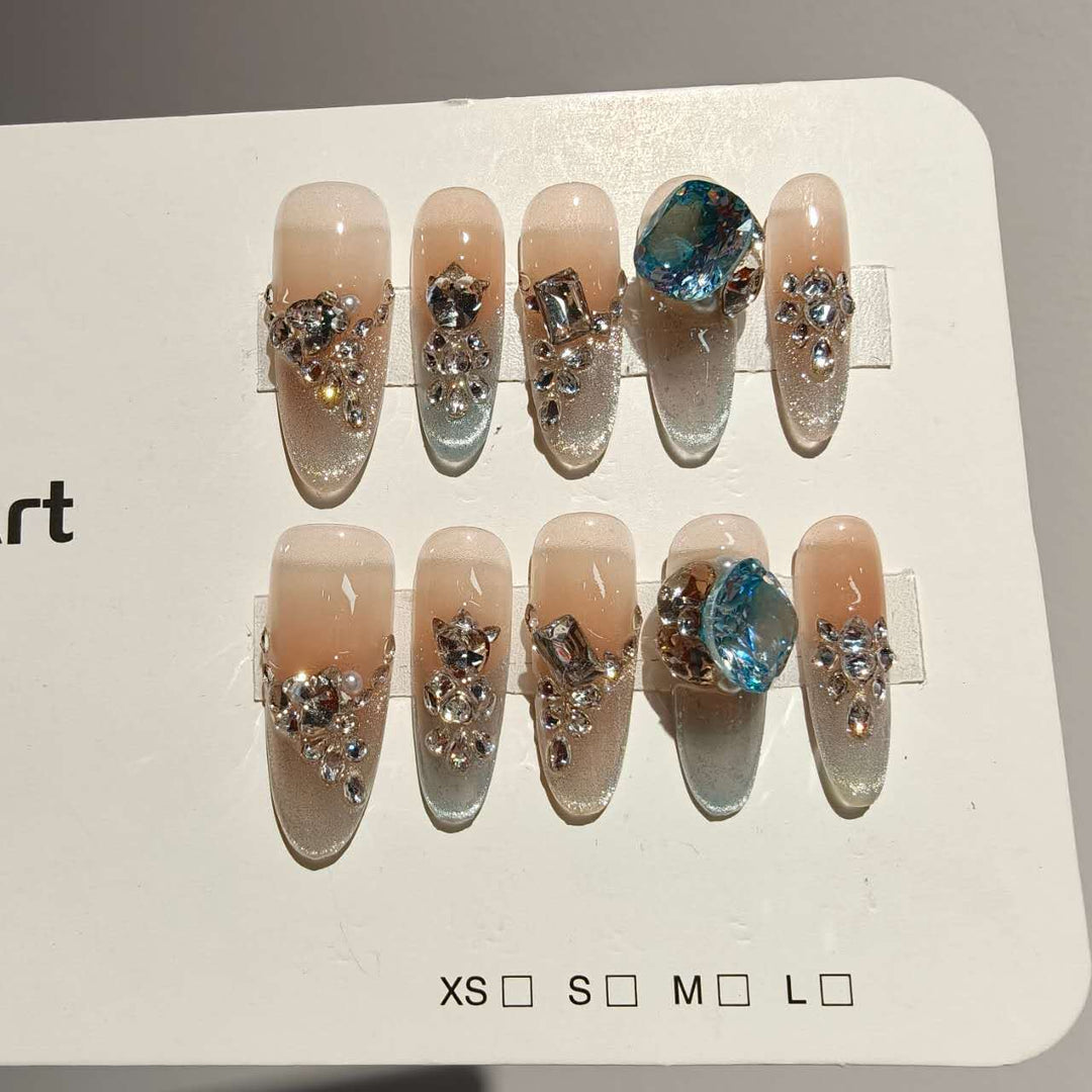 Glitzerndes, mit Kristallen verziertes Press-On Nagel-Set