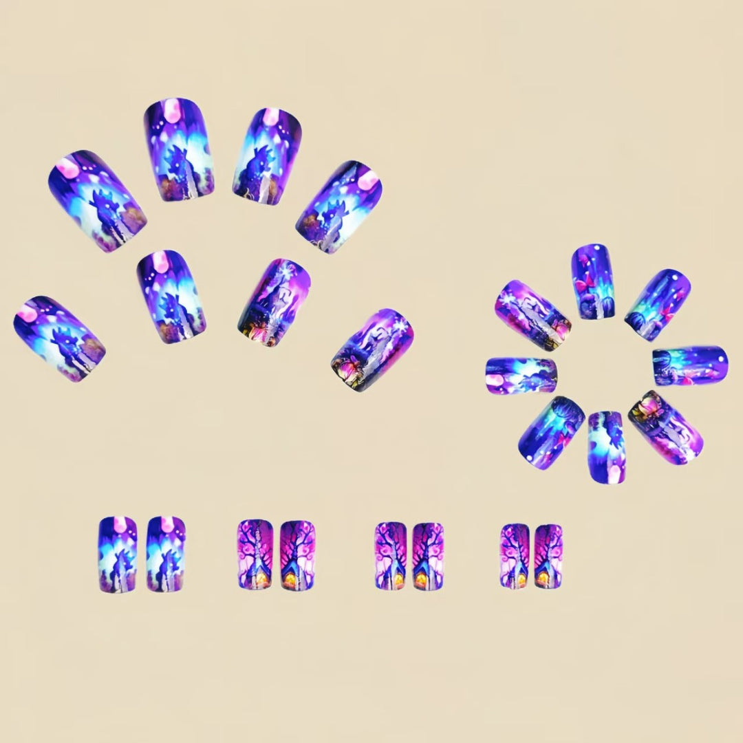 Kunstvolle 3D Nagelspitzen mit Fantasiewelten Karnz