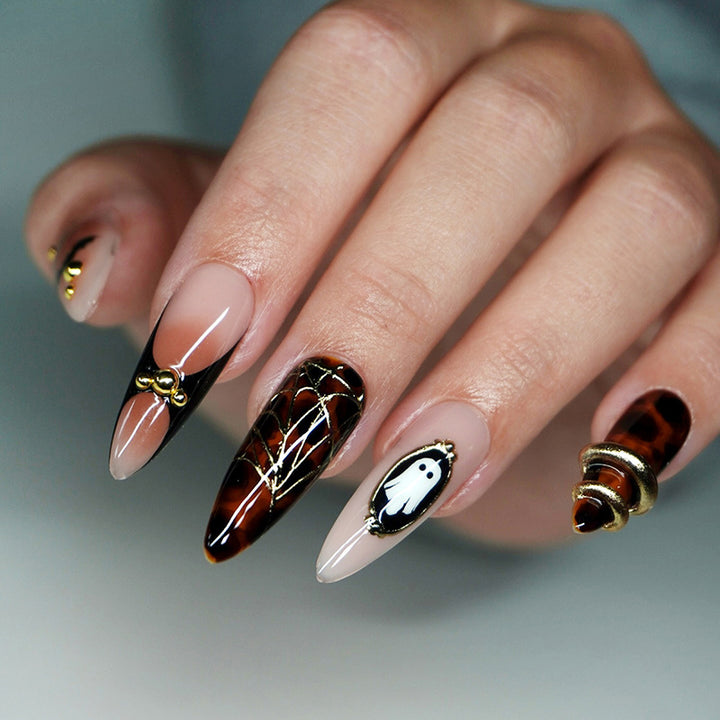 Artistische Stiletto Press-On Nagelkunst Karnz