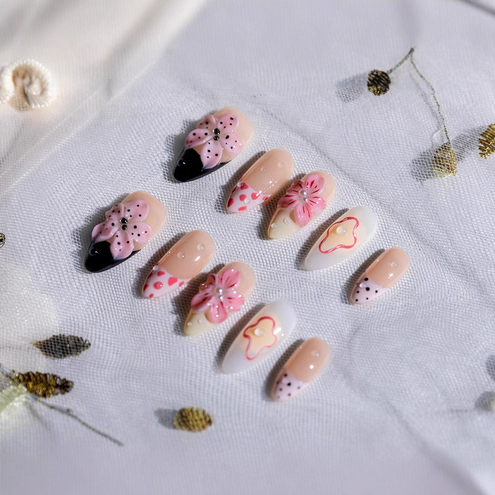 Floral Dekorative Press-On Nagelkit