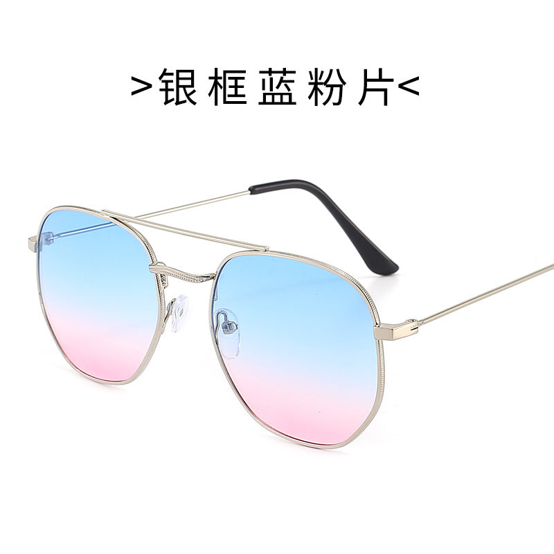 Damen Sonnenbrille mit ovalem Rahmen und schützendem Verlaufsglas Karnz
