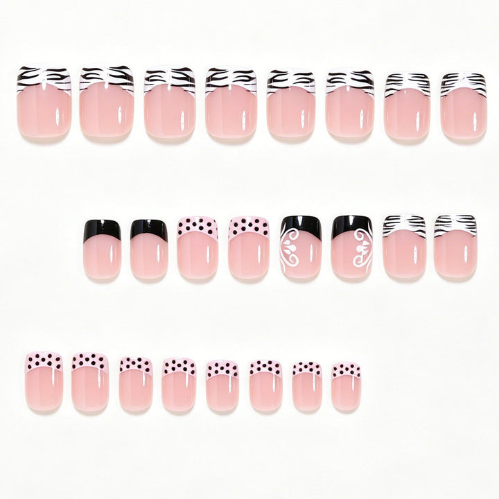 Künstlerische French Tip Nagelkunst Karnz
