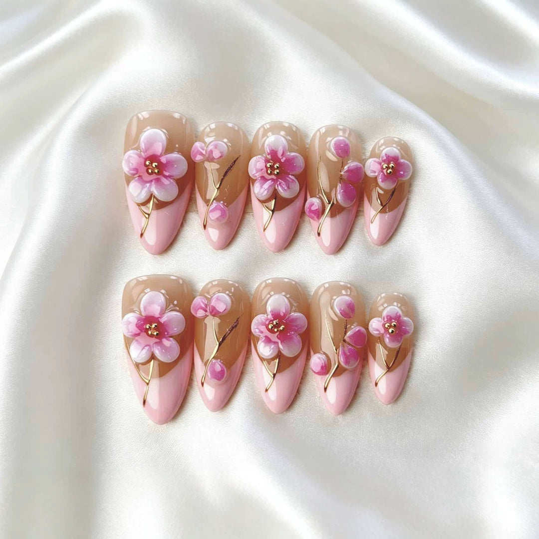 Floral Press-On Nagelset mit elegantem Design