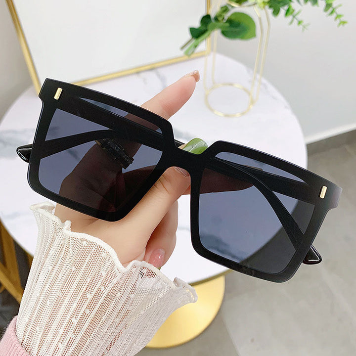 Damen modische quadratische Sonnenbrille mit stylishem Rahmen Karnz