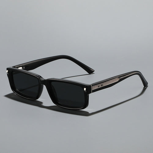 Damen Sonnenbrille im modernen Design Karnz