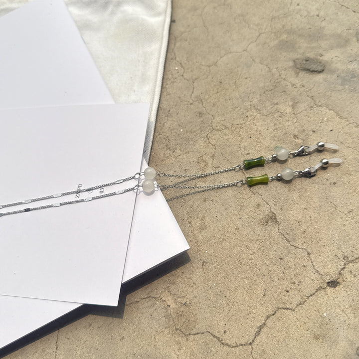 Dekorativer Brillenketten Karnz