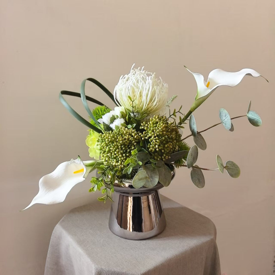 Elegante Tischmittelstück