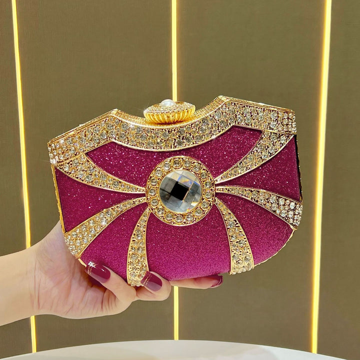 Dekorative Abenda clutch mit Strass-Akzenten