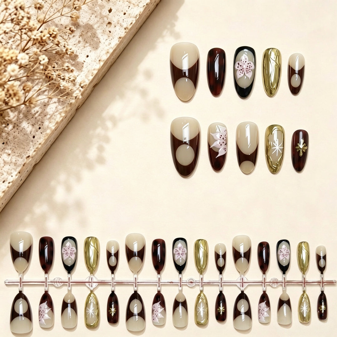 Dekorativer Floral Press-On Nagelkunstset