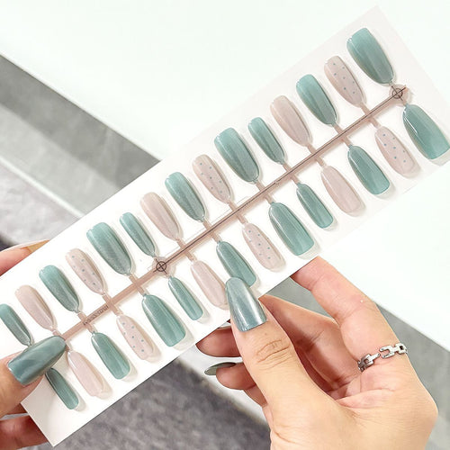 Glänzendes Gradient Press-On Nagel Set Karnz
