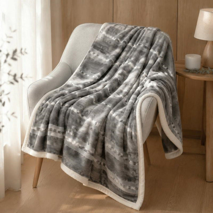 Texturiertes Wende-Fleece-Wurfdecke Karnz
