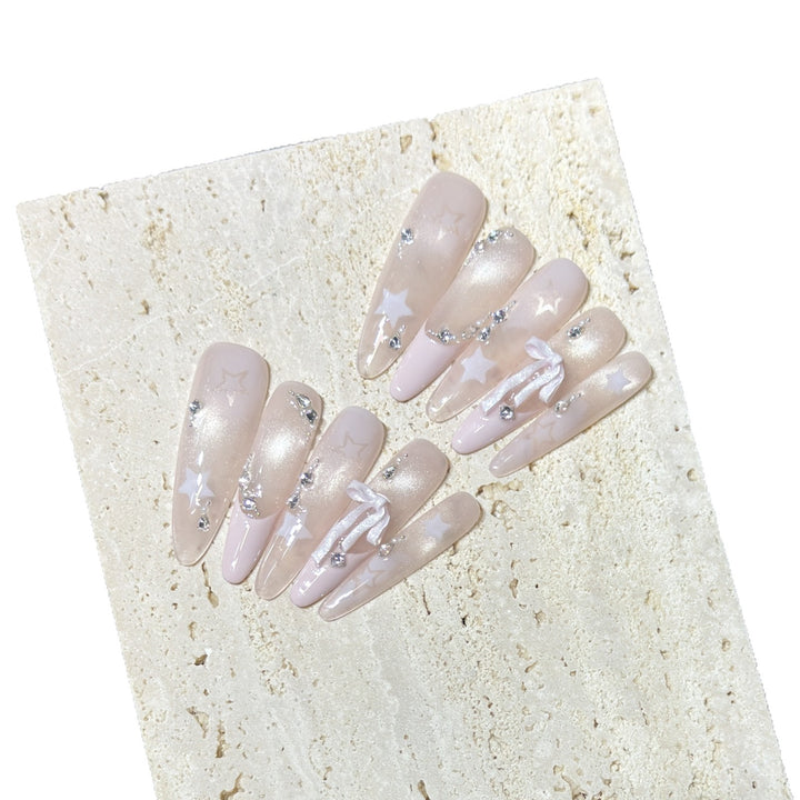 Stern-verzierte Press-On-Nagelspitzen