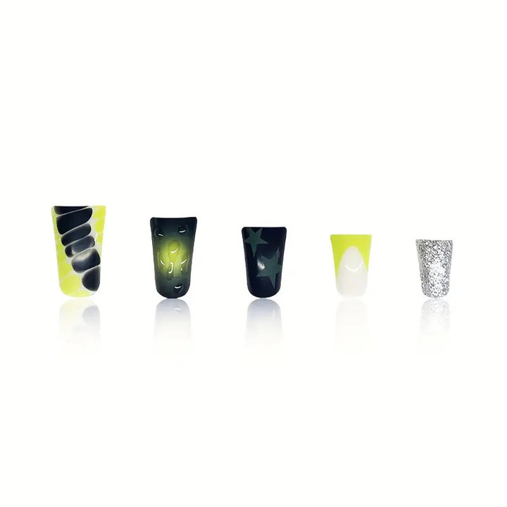 Kreative Stern-Verzierte Press-On Nagelkunst Karnz