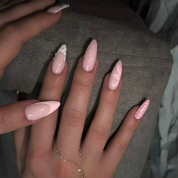 Floral Akzent Nagelkunst Verlängerungen Karnz